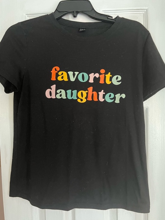 SHEIN Black Graphic Tee with Multicolor 'favorite daughter' Print - Picture 2 of 3